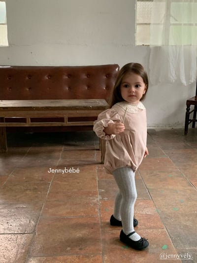 JE570｜(66-90cm) 簡約蕾絲領包屁衣18