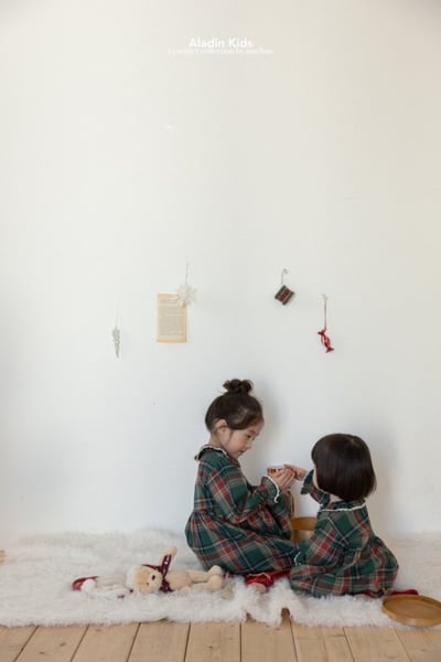 ALADIN22｜(75cm-114cm) 聖誕格紋蕾絲家居套裝16