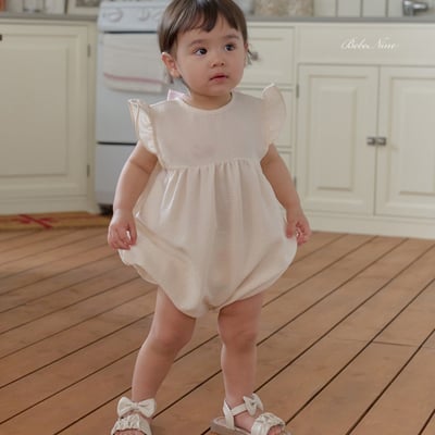 bebe nine29  (6m-24m) 2色小荷葉邊蝴蝶服11