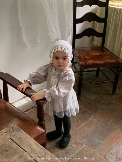 JE557｜(66-90cm) 蕾絲袖章包屁衣含帽子15