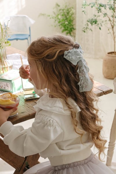 FLO29｜(75-140) 2色荷葉花瓣領縮口上衣15