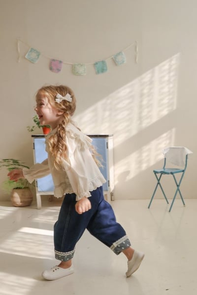 FLO14｜(75-140) 2色蕾絲波點反摺牛仔褲4