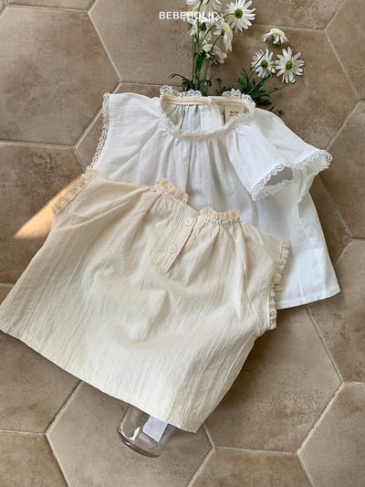 Bebe holic33｜(3m-18m) 蕾絲圓領邊上衣1