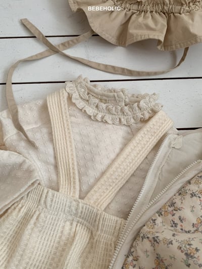 Bebe holic34｜(3m-18m) 花瓣蕾絲立領上衣14