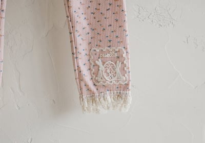 FLO41｜(75-140) 3色蕾絲邊碎花緊身褲13