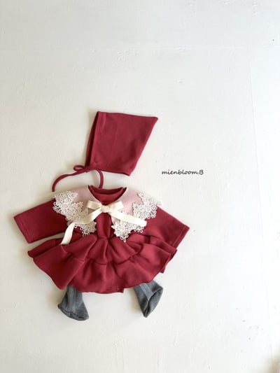 Bloom.b02｜(0m-24m) 蕾絲披風領圍10