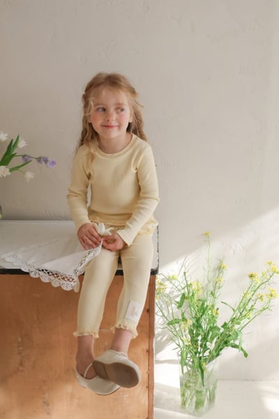 FLO58｜(75-140) 3色小兔花布蕾絲邊緊身褲12