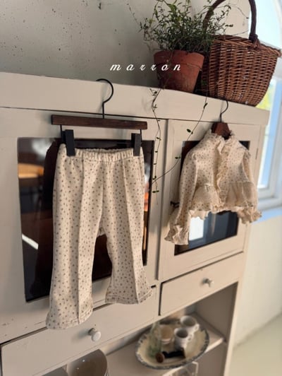 Marron 17｜(1y-6y) 磨毛壓線微喇叭褲5