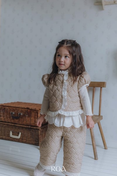 ROA09｜(80cm-120cm) 2色菱格蕾絲邊鋪棉背心5