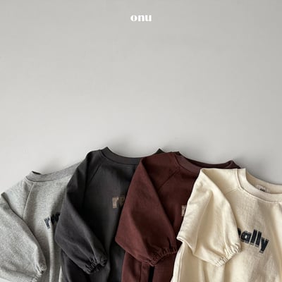 onu 05｜(6m-12m) 簡約英字包屁衣2