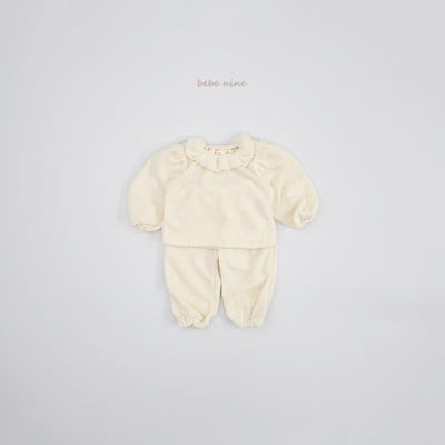 bebe nine41 (65cm-115cm) 2色抓絨荷葉領套裝7