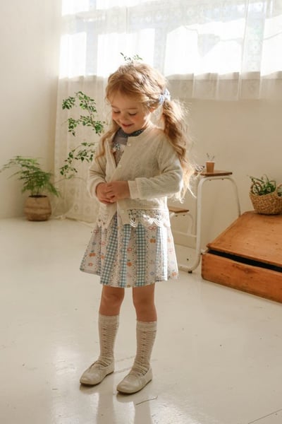 FLO54｜(75-140) 2色針織蕾絲滾邊開襟外套11