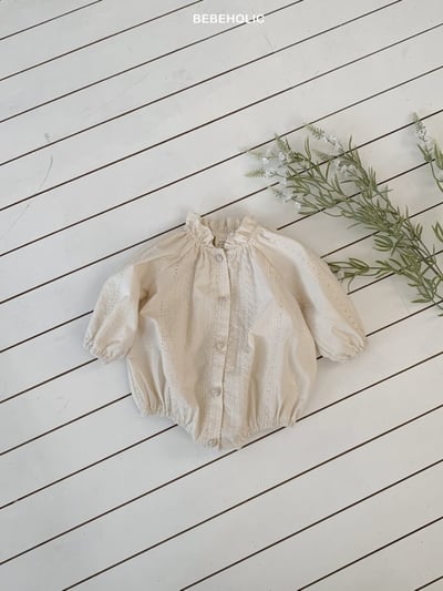 Bebe holic45｜(3m-18m) 壓紋褶皺領包屁衣6