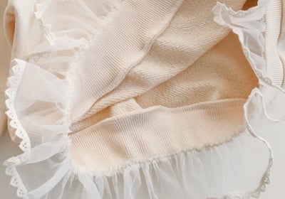 FLO12｜(75-140) 2色番茄碎花布蕾絲上衣25