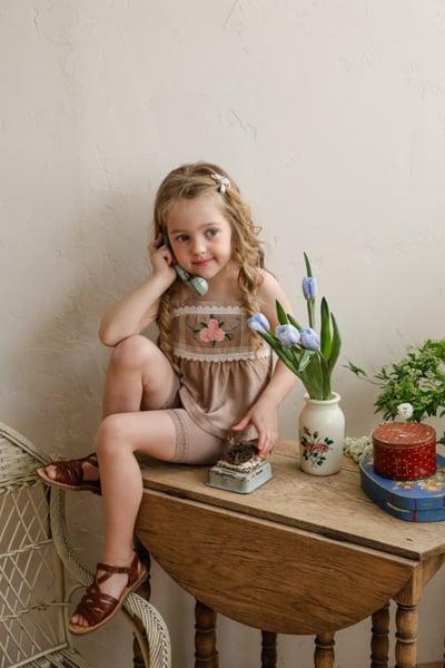 FLO06｜(75-140) 蕾絲細肩花朵衣21