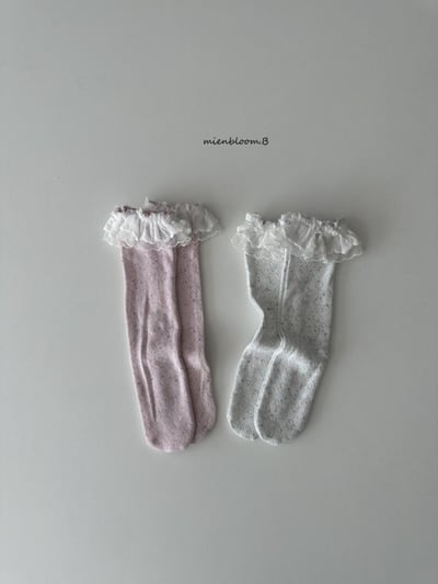 Bloom.b10｜(0m-18m) 愛心蕾絲花邊無根襪9