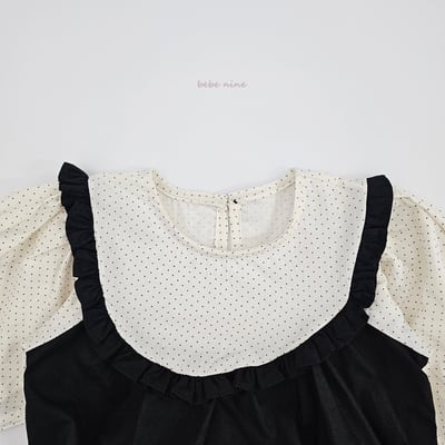 bebe nine28 (65-85) 2色拚色荷葉滾邊包屁衣17