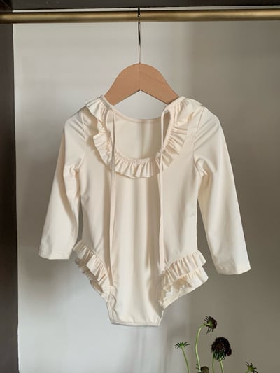 JE30｜(73-130cm) 蕾絲花邊防曬50+泳衣-長袖25