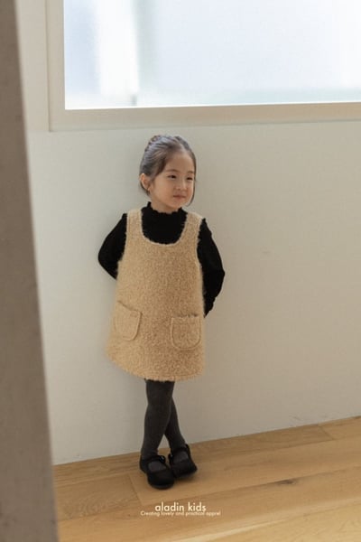 ALADIN10｜(75cm-114cm) 毛茸口袋背心洋裝20