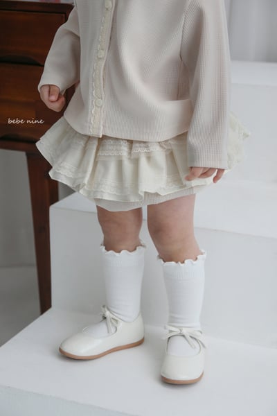 bebe nine16 (65-90) 2色層次荷葉蕾絲包屁裙1