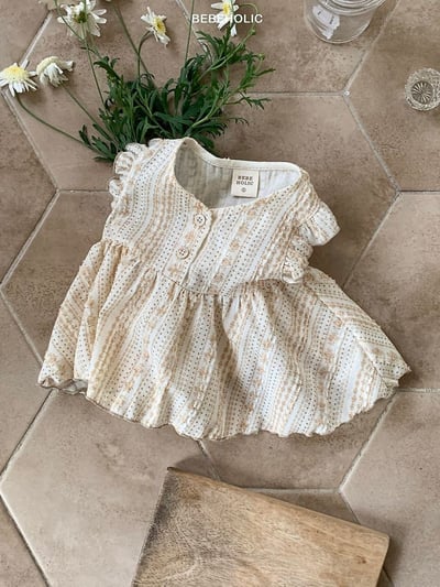 Bebe holic34｜(3m-18m) 花紋娃娃裝上衣10