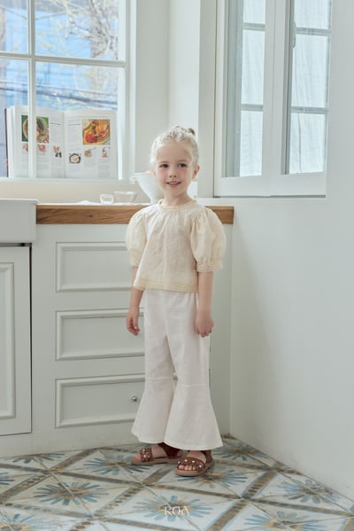 ROA15｜(6m-18m) 2色鏤空雕花綁帶上衣17