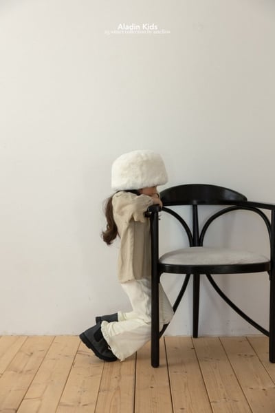 ALADIN03｜(75cm-114cm) 蕾絲壓紋緞帶上衣11