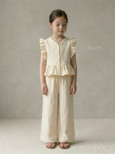 Mon petit11｜(73-118cm) 2色壓紋荷葉袖套裝15