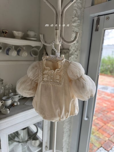 Marron 51｜(3m-18m) 宮廷荷葉立領薄紗公主袖包屁衣2