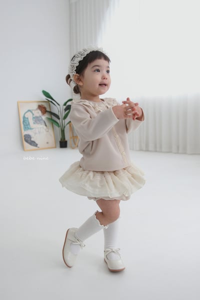 bebe nine16 (65-90) 2色層次荷葉蕾絲包屁裙5