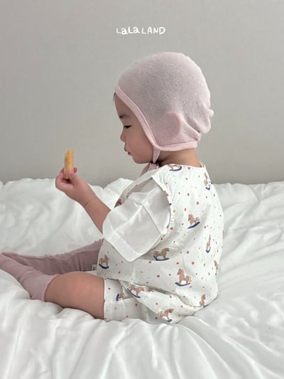 lala land20｜(3m-18m) 2色滿版小木馬背心9