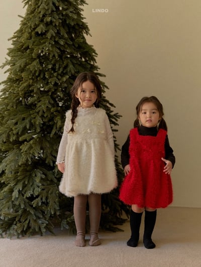 Lindo53｜(80cm-125cm) 壓紋小花朵捲邊上衣9