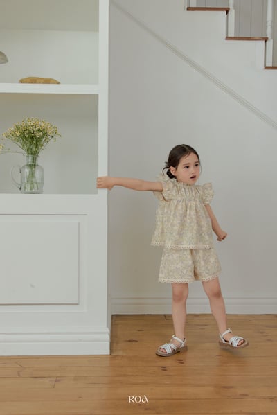 ROA09｜(6m-18m) 2色浪漫荷葉袖上衣8