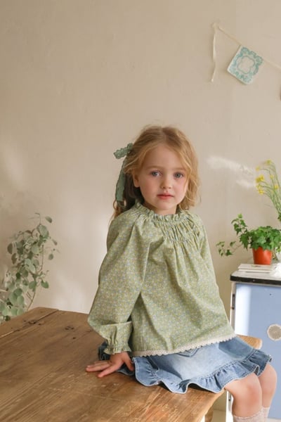 FLO24｜(75-140) 2色田園碎花娃娃袖上衣3