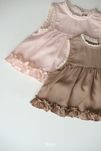 ROA18｜(6m-18m) 2色蕾絲滾邊荷葉擺背心4