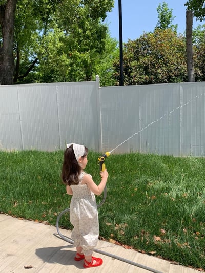 JE51｜(73-120cm) 碎花吊帶連身褲7