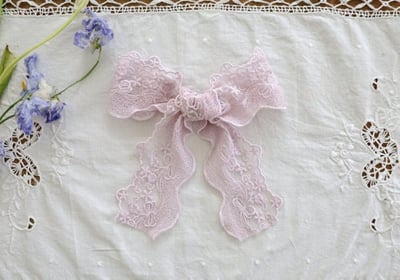 FLO06｜(free) 3色蕾絲滾邊蝴蝶結髮夾16