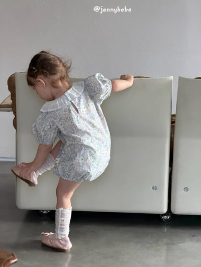 JE696｜(66-90cm) 藍色花卉包屁衣2