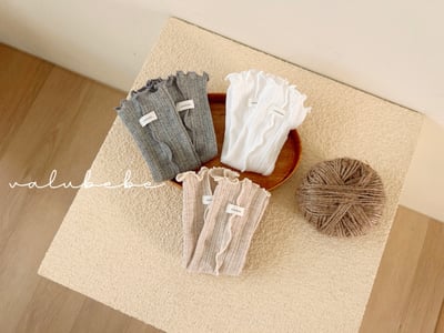 Valubebe 87｜(Free) 木耳邊抓皺襪1