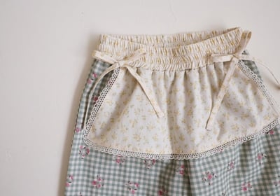 FLO36｜(75-140) 3色法式圍裙碎花荷葉長褲20