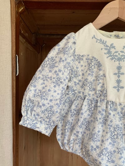 JE596｜(66cm-90cm) 藍色花藤包屁衣23