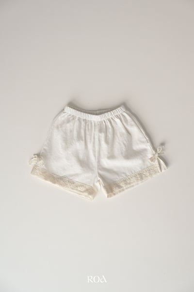 ROA32｜(6m-18m) 2色蕾絲滾邊短褲6