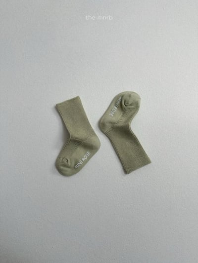 MiniRobe01｜(free) 日常中筒長襪三雙組5