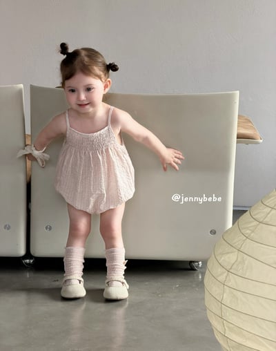 JE713｜(66-90cm) 肩帶小碎花包屁衣9