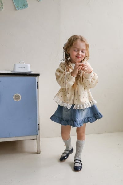 FLO15｜(75-140) 2色蕾絲碎花連帽外套15