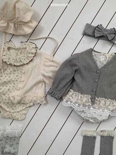 Bebe holic23｜(3m-18m) 蕾絲滾邊針織開襟外套7