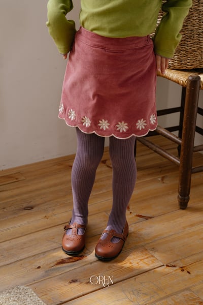 OREN24｜(85-120cm) 復古小雛菊刺繡褲裙10