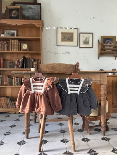 Marron 32｜(1y-6y) 法式碎花荷葉層次襯衫3