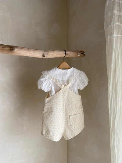 Anne Shirley06｜(1y-5y) 1色碎花愛心鈕扣吊帶褲13