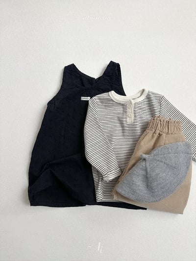 Atomeme05｜(70-110) 花卉壓紋洋裝15